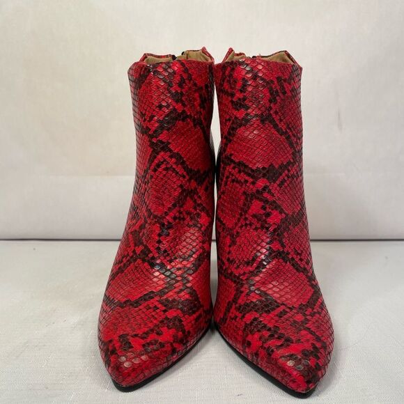Red Snake Print Women's Ankle Boots Size 8 NWOB - Picture 3 of 7